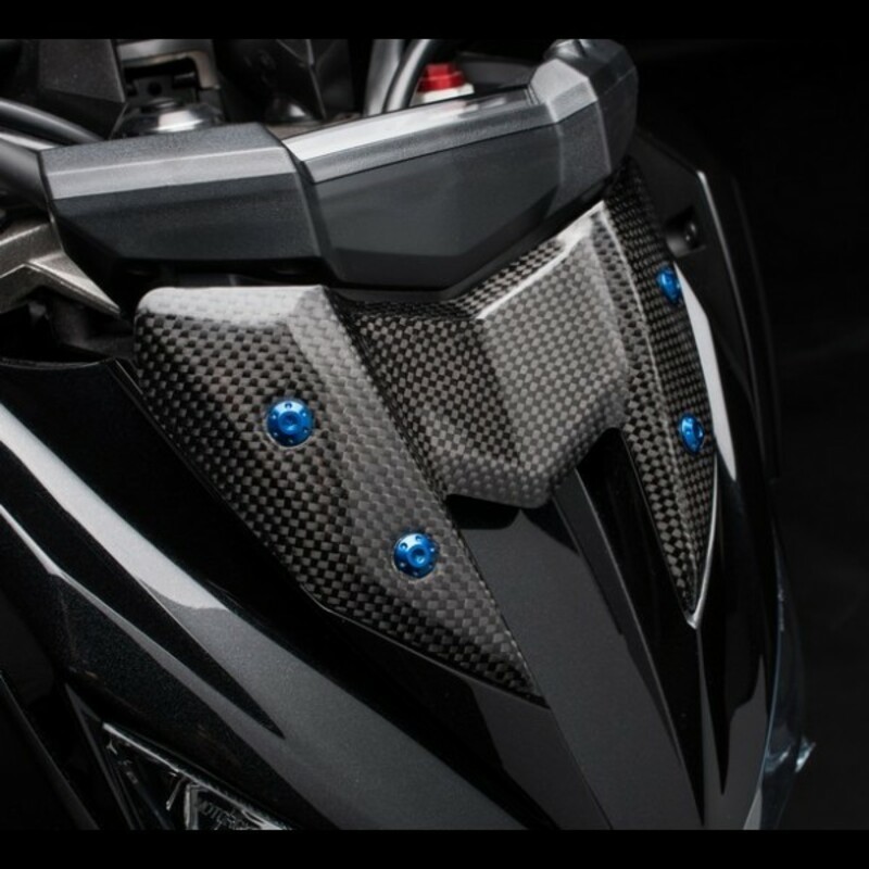 Carter de compteur LIGHTECH carbone brillant Kawasaki Z800 Carter de compteur LIGHTECH carbone brillant Kawasaki Z800