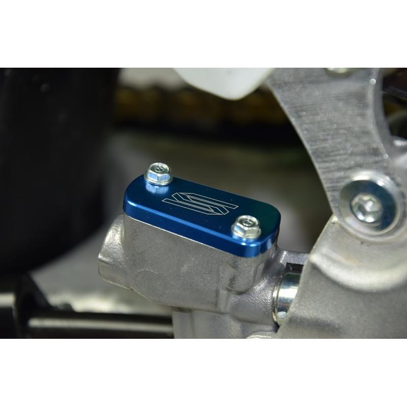 Couvercle de maître-cylindre arrière SCAR bleu Couvercle de maître-cylindre arrière SCAR bleu – Image 2