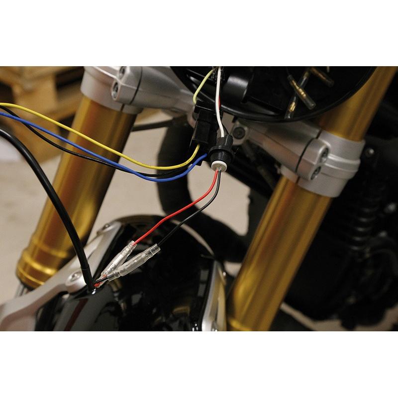 Câble adaptateur SHIN YO pour feu de parking Câble adaptateur SHIN YO pour feu de parking – Image 2